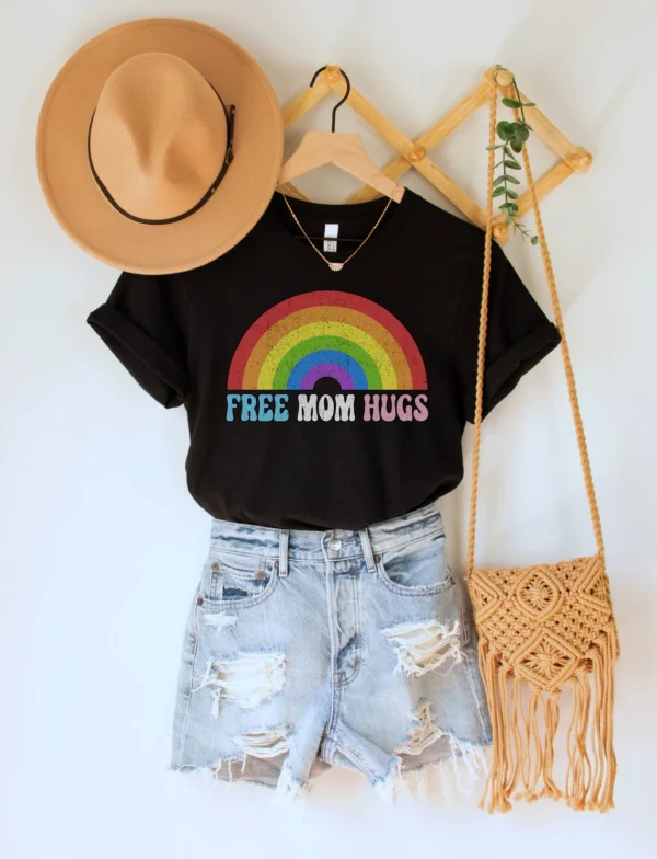 LGBTQ Mom Shirt – Free Mom Hugs Shirt – Proud Mom T-shirt – Proud Mama Rainbow Tee – Pride Mom shirt – LGBT Support Tee – Mothers Day Gift