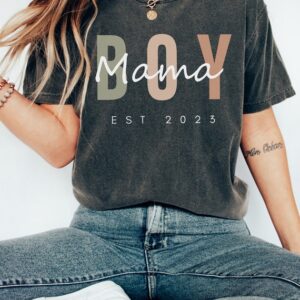 Boy Mama Shirt – Mama Est Shirt – Personalized Mom tshirt – Mother’s Day Shirt – New Mama Gift – Mom of Boys Shirt – Mama tshirt